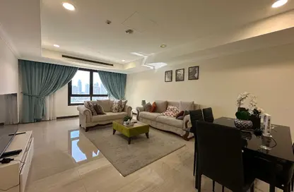 Apartment - 1 Bedroom - 2 Bathrooms for rent in East Porto Drive - Porto Arabia - The Pearl Island - Doha