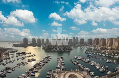 Apartment - 3 Bedrooms - 4 Bathrooms for rent in Tower 23 - Porto Arabia - The Pearl Island - Doha