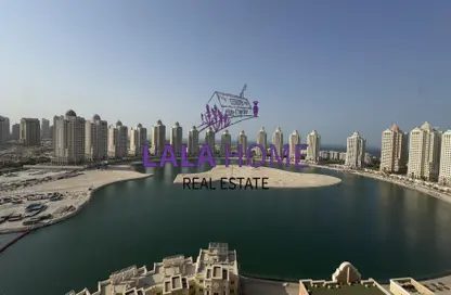 شقة - 3 غرف نوم - 4 حمامات للايجار في فيفا غرب - فيفا بحرية - جزيرة اللؤلؤة - الدوحة