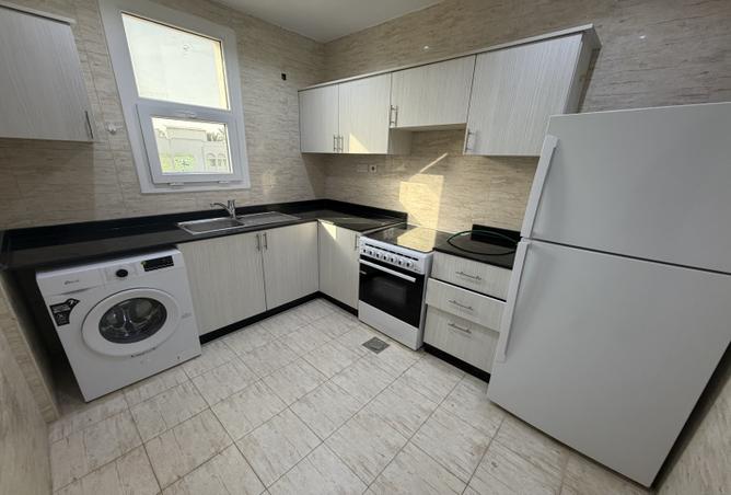 995512 - Property Image 3