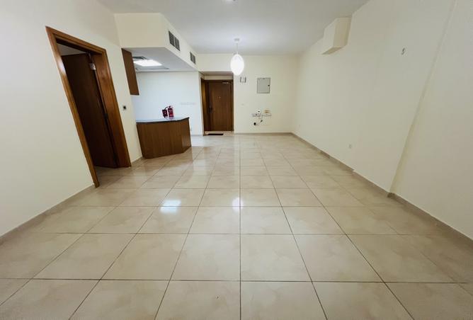 968277 - Property Image 3