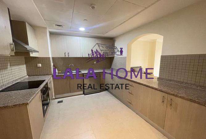 956918 - Property Image 3