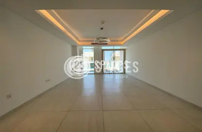 Apartment - 2 Bedrooms - 3 Bathrooms for rent in Gewan Island - The Pearl Island - Doha