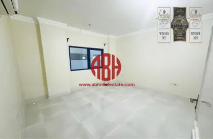 شقة - 2 غرف نوم - 3 حمامات للايجار في بناية الدرويش - السد - السد - الدوحة
