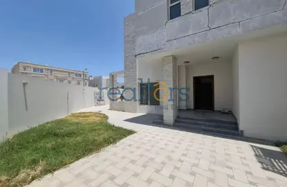 Villa - 3 Bedrooms - 4 Bathrooms for rent in Al Maamoura - Al Maamoura - Doha