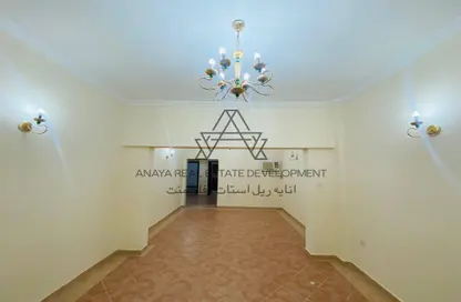 Apartment - 2 Bedrooms - 2 Bathrooms for rent in Fereej Bin Mahmoud - Doha