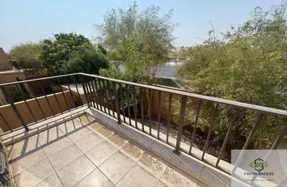 فيلا - 3 غرف نوم - 3 حمامات للايجار في شارع المطار القديم - طريق المطار القديم - الدوحة