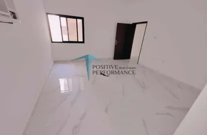 Apartment - 4 Bedrooms - 2 Bathrooms for rent in Old Airport Residential Apartments - Old Airport Road - Doha