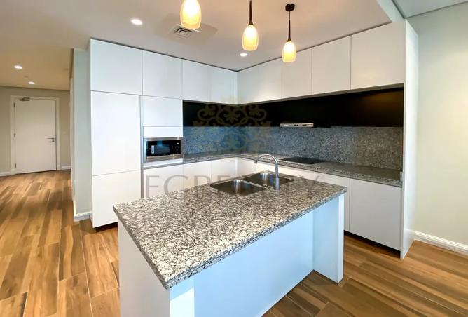 956673 - Property Image 2