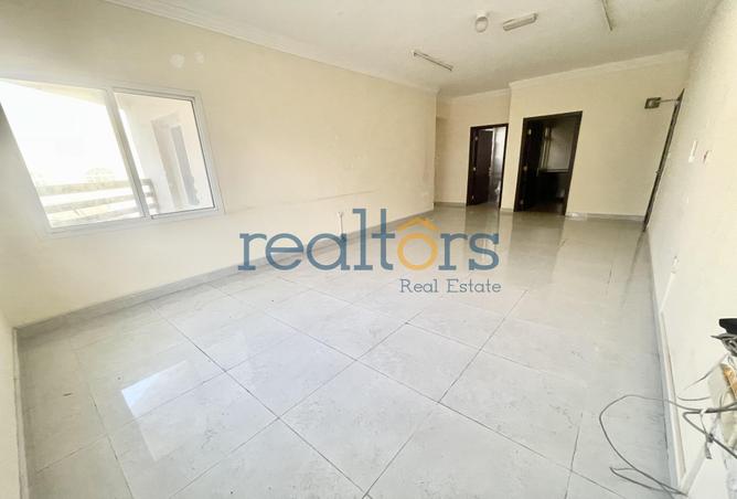 929898 - Property Image 3