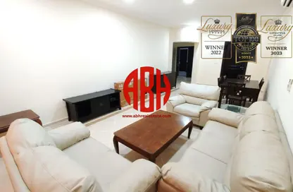 Apartment - 3 Bedrooms - 4 Bathrooms for rent in Anas Street - Fereej Bin Mahmoud North - Fereej Bin Mahmoud - Doha