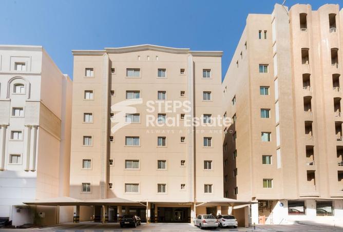 983060 - Property Image 2