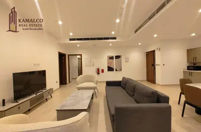 Apartment - 1 Bedroom - 2 Bathrooms for rent in Corniche Road - Corniche Road - Doha