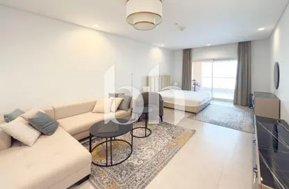 Apartment - Studio - 1 Bathroom for rent in Viva West - Viva Bahriyah - The Pearl Island - Doha