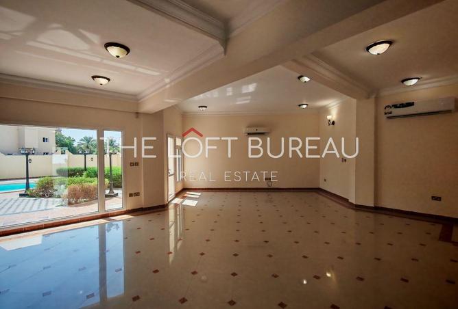 964915 - Property Main Image