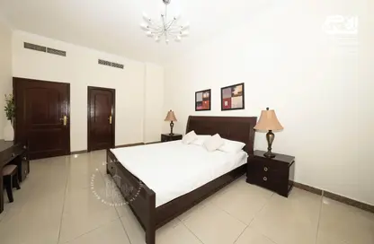 Apartment - 2 Bedrooms - 2 Bathrooms for rent in Gulf Residence 13 - Al Muntazah - Doha