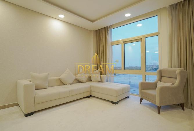 998220 - Property Image 3