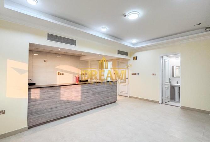 963517 - Property Main Image