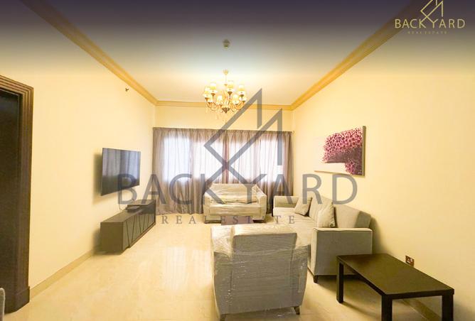 889043 - Property Image 3