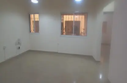 Apartment - 1 Bedroom - 1 Bathroom for rent in Fereej Kulaib - Doha