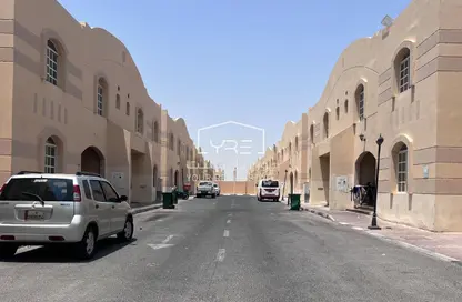 Villa - 5 Bedrooms - 6 Bathrooms for rent in Ain Khaled Villas - Ain Khaled - Doha