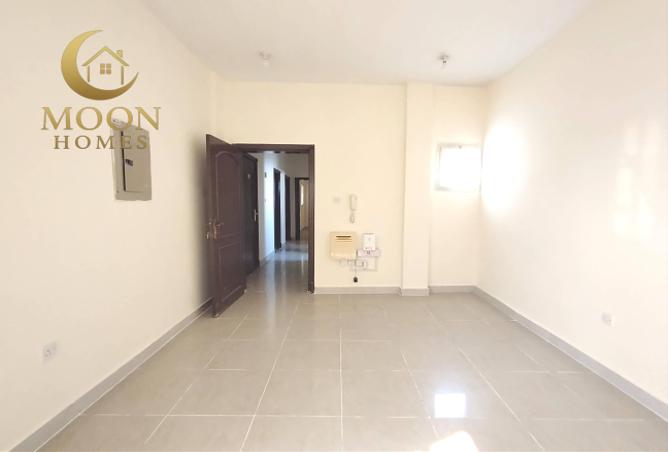 981130 - Property Image 2