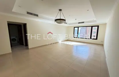 Apartment - 1 Bedroom - 2 Bathrooms for rent in East Porto Drive - Porto Arabia - The Pearl Island - Doha