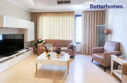 Apartment - 1 Bedroom - 2 Bathrooms for rent in West Porto Drive - Porto Arabia - The Pearl Island - Doha