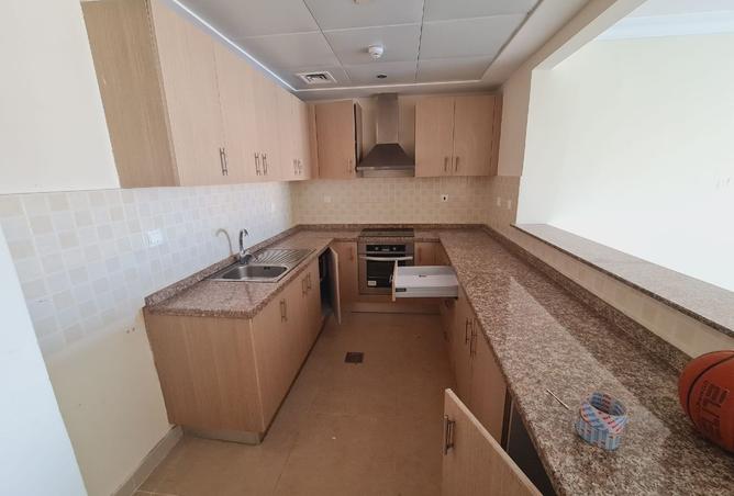 983290 - Property Image 3