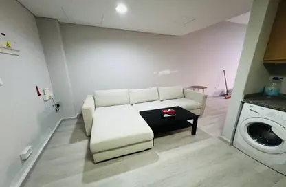 Apartment - Studio - 1 Bathroom for rent in Catania - La Piazza - Fox Hills - Lusail