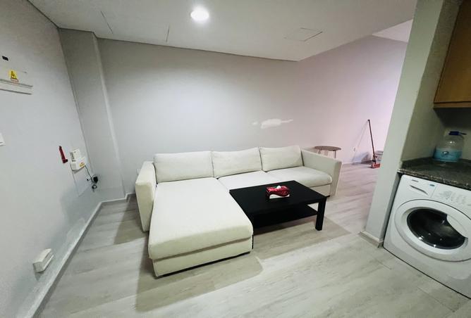 959360 - Property Image 2