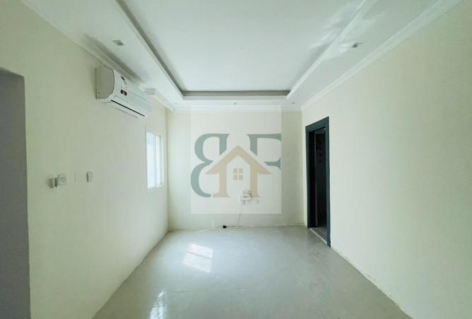 994161 - Property Main Image