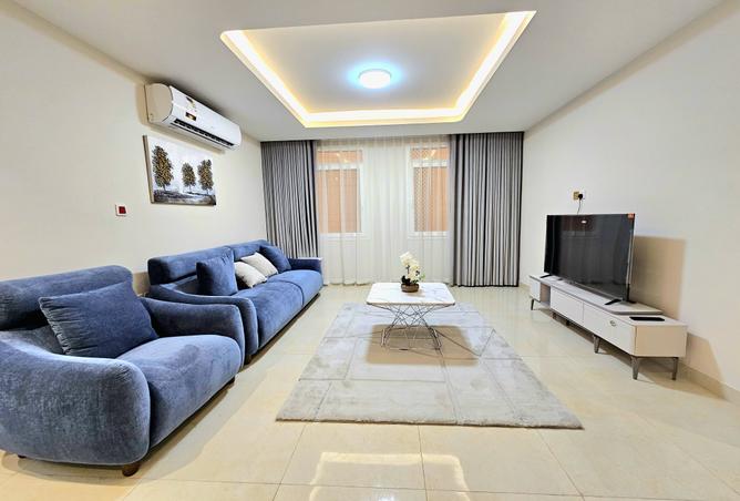 981258 - Property Image 2