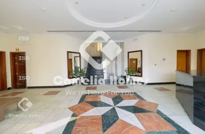 مجمع سكني - 4 غرف نوم - 4 حمامات للايجار في الغرافة - الغرافة - الدوحة