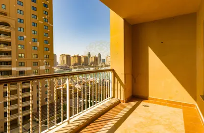 شقة - غرفة نوم - 2 حمامات للبيع في طريق بورتو الشرقي - بورتو أرابيا - جزيرة اللؤلؤة - الدوحة