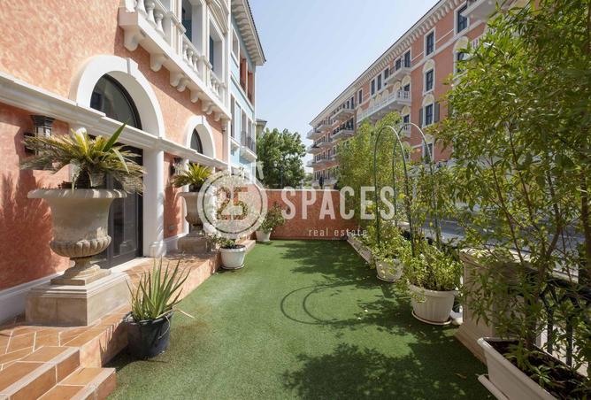 952098 - Property Main Image