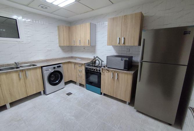 968592 - Property Image 3