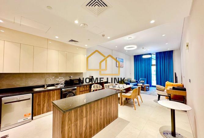 978945 - Property Image 3