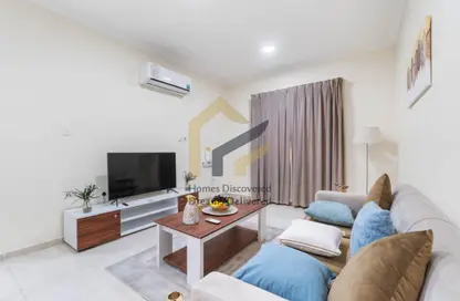 Apartment - 1 Bedroom - 1 Bathroom for rent in Umm Ghwailina Comm - Umm Ghuwalina - Umm Ghuwailina - Doha