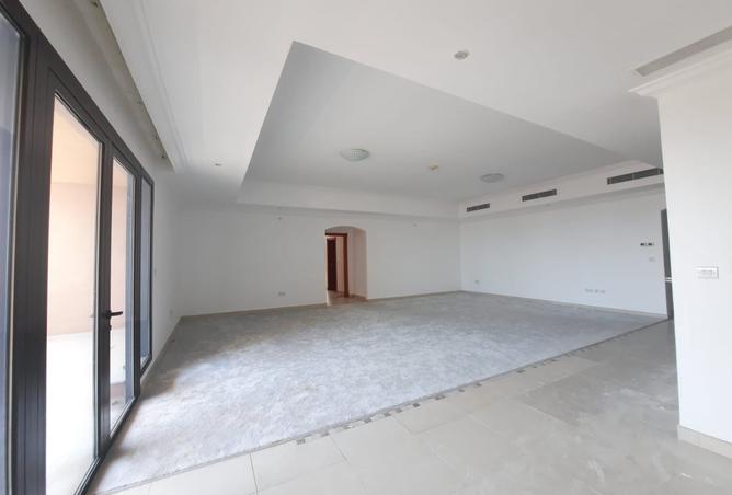 936571 - Property Image 2
