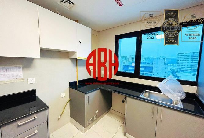 965264 - Property Image 3