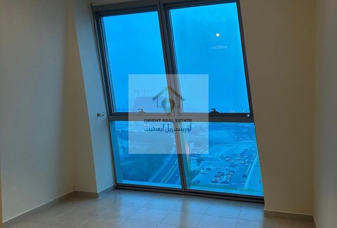 955249 - Property Image 2