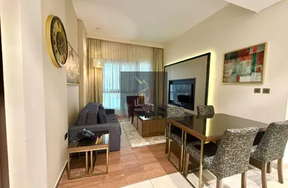Hotel Apartments - 2 Bedrooms - 2 Bathrooms for rent in Al Sadd Road - Al Sadd - Doha