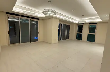 Apartment - 3 Bedrooms - 3 Bathrooms for rent in Gewan Island - The Pearl Island - Doha