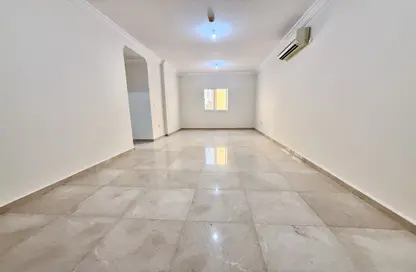 Apartment - 2 Bedrooms - 2 Bathrooms for rent in Al Sadd Road - Al Sadd - Doha
