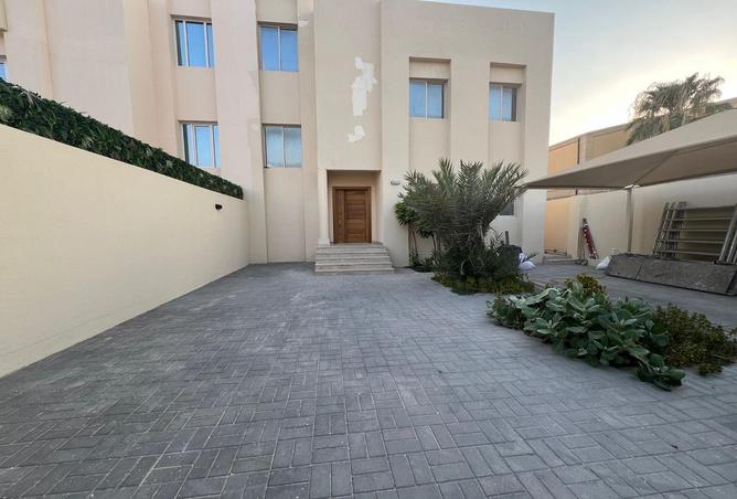 938170 - Property Image 2