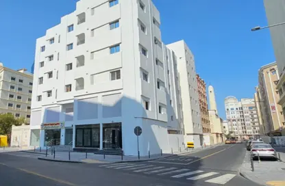 محل تجاري - استوديو - 1 حمام للايجار في شارع الجزيره - فريج بن محمود الشمالي - فريج بن محمود - الدوحة