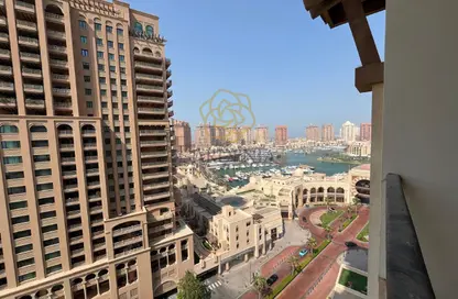 شقة - غرفة نوم - 2 حمامات للايجار في طريق بورتو الشرقي - بورتو أرابيا - جزيرة اللؤلؤة - الدوحة