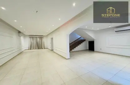 مجمع سكني - 3 غرف نوم - 4 حمامات للايجار في شارع الوعب - الوعب - الدوحة
