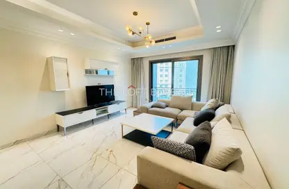 Apartment - 2 Bedrooms - 3 Bathrooms for rent in Giardino Gardens - Giardino Villas - The Pearl Island - Doha